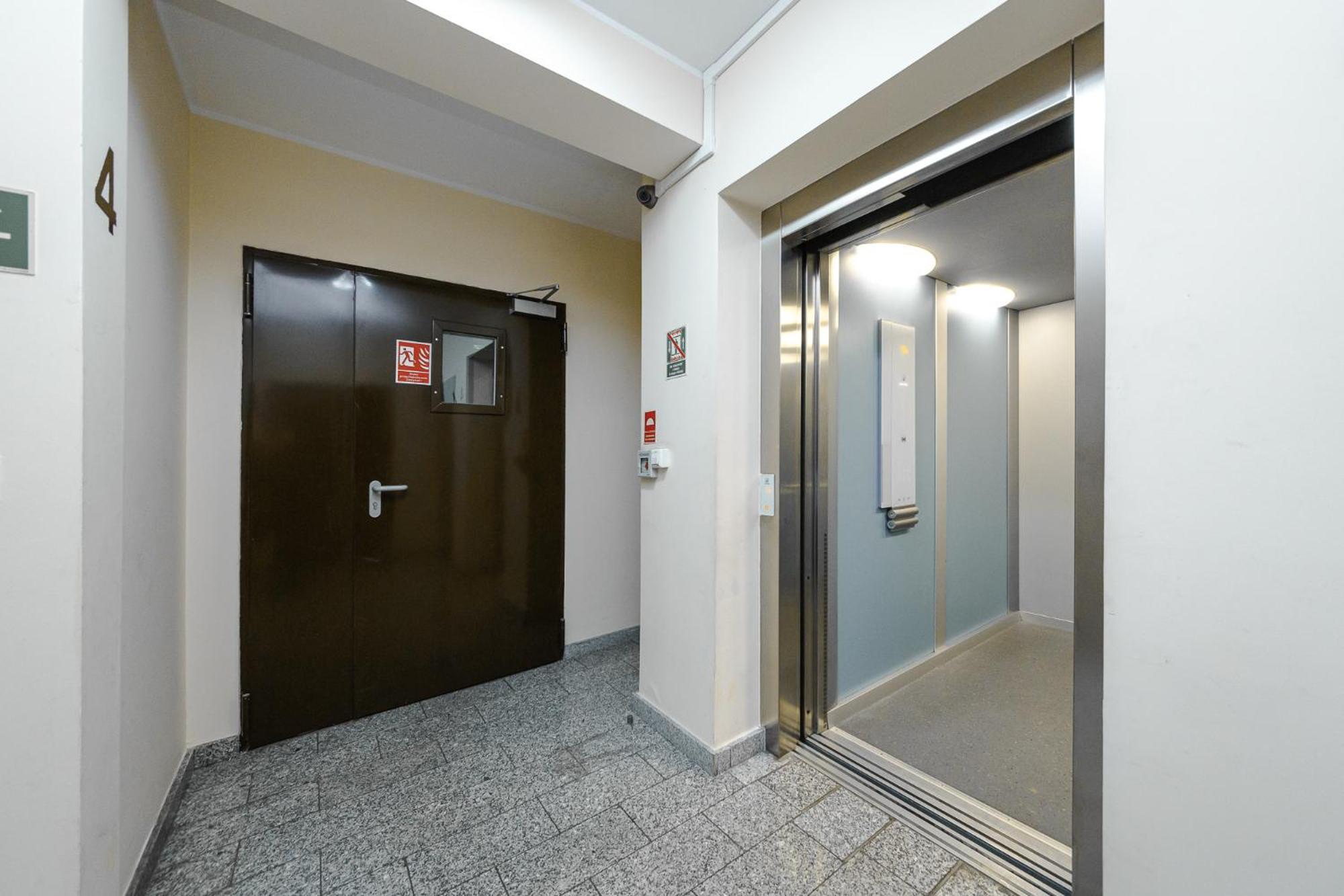 Aura Apartment Βρότσλαβ Εξωτερικό φωτογραφία
